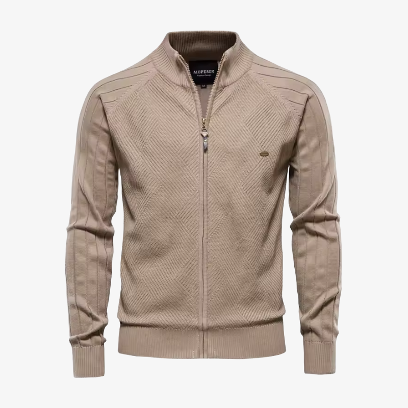 Appenzell Grobstrickjacke mit Zopfmuster und Stehkragen