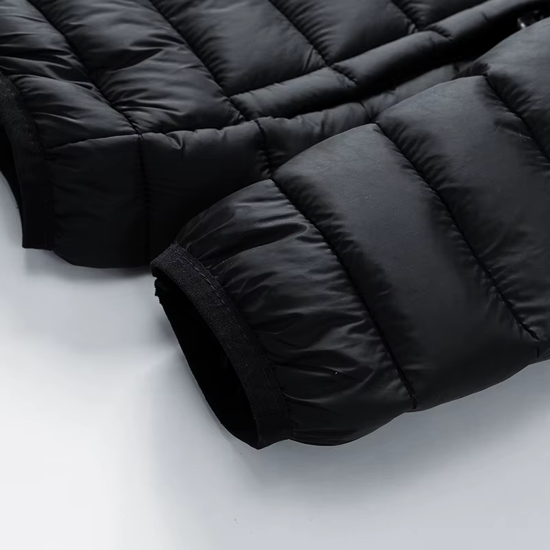Elias Ultra-Light Steppjacke mit abnehmbarer Kapuze
