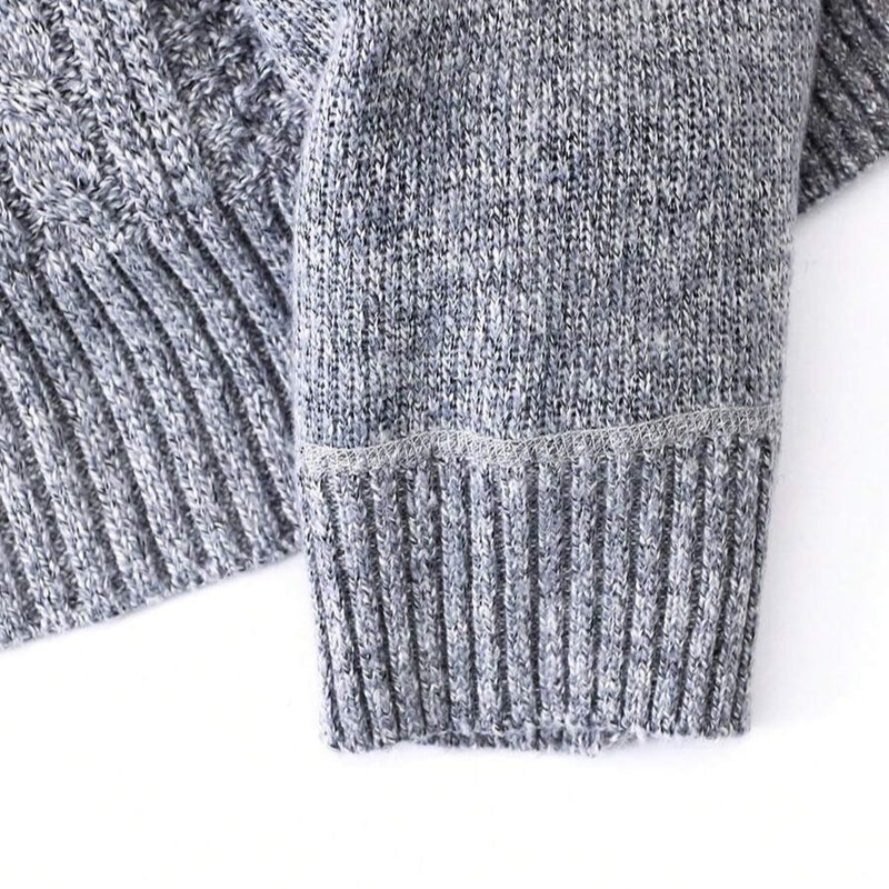 Zermatt Strickjacke mit Zopfmuster und Stehkragen