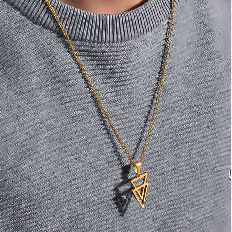 Colar Masculino Triad de Aço Dourado